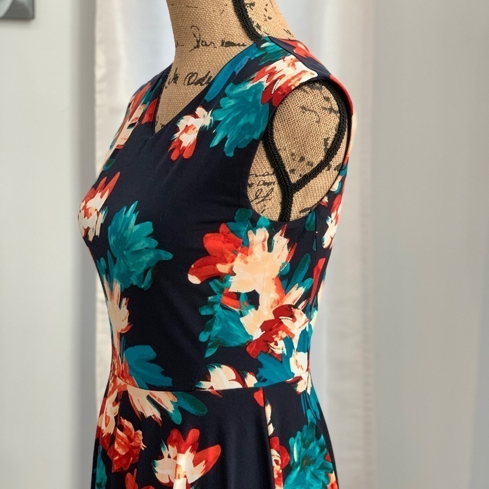 Ellen Tracy bold print floral dress size S - Picture 5 of 8